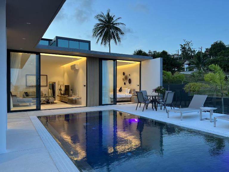 AURA AIR 1, pool & seaview villa, Choengmon 500m - B&B Ko Samui