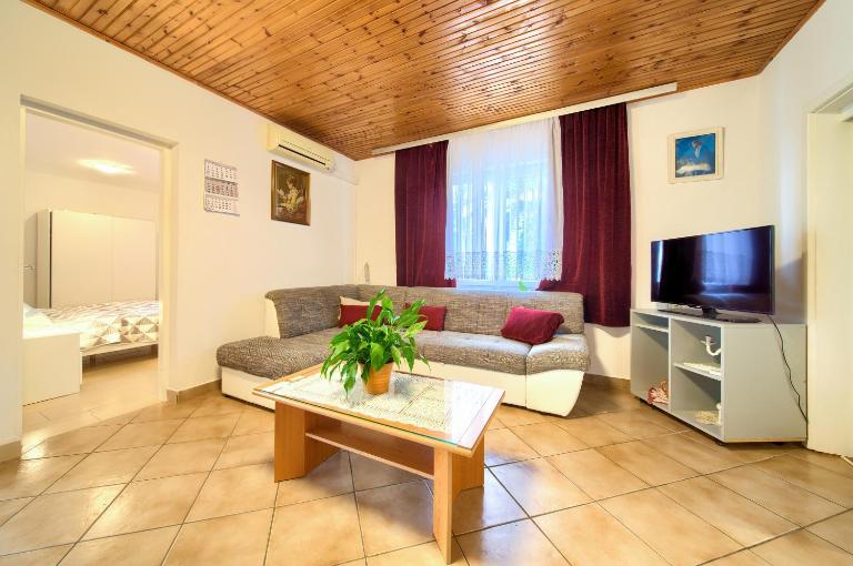 Apartment Marica - Ferienwohnung Krk