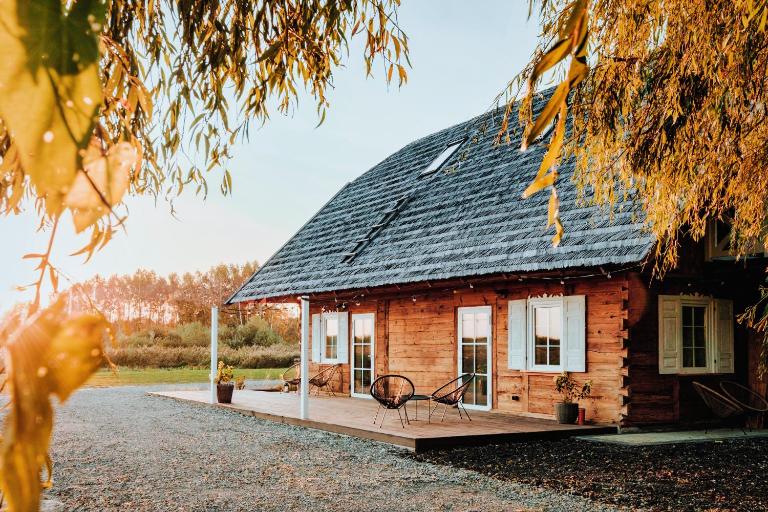 Chatka Pradziadka i Jurty na Wodzie - Bed and Breakfast Pokrówka