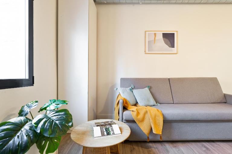 Modern Catalan Apartments by Olala Homes - B&B L'Hospitalet de Llobregat