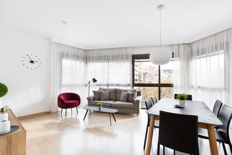 Stay U-nique Apartments Sant Antoni II - B&B Barcelona