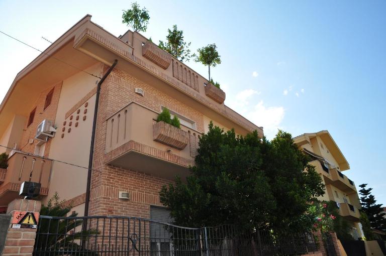 Domus Primavera - B&B Scerne