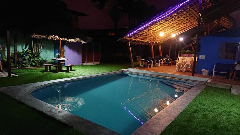 La casa de naty by Ecuapolsky - B&B Tonsupa