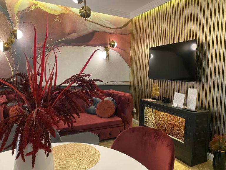 Family & Business Sauna Apartments No15 Leśny nad Zalewem Cedzyna Unikat - 3 Bedroom with Private Sauna, Bath with Hydromassage, Terrace, Garage, Catering Options - B&B Kielce