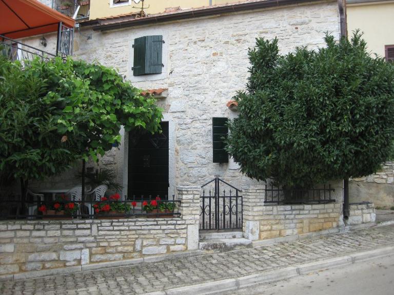 Apartment Roby - Bed and Breakfast Vrsar
