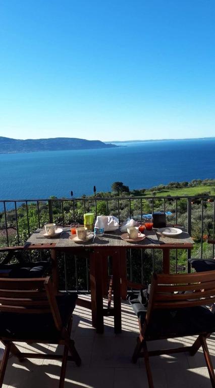 Casa Franka Garda Lake View - B&B Toscolano-Maderno