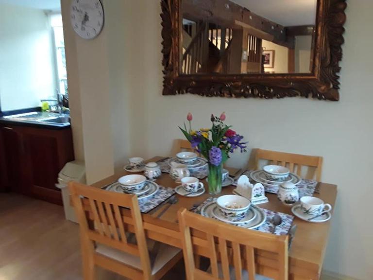 THE RETREAT - Bed and Breakfast Hereford