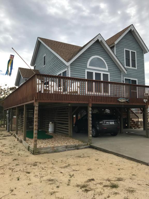 Pets OK Rest A Shored A Secure and Comfortable Home Flat Screen T Vs In All Rooms Fully Stocked With Plenty Of Amenities Private Inground Pool Gas Fireplace Rents Sat to Sat Full Weeks only - Ferienwohnung Nags Head