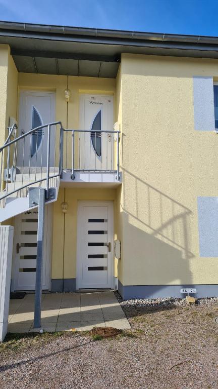 Bernstein - B&B Gelbensande