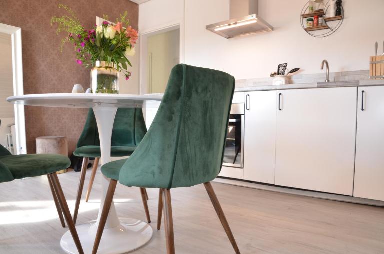 Modernes Apartment Rutesheim - Self-Check-in nähe A8 & Stuttgart - Chambres d'hôtes Rutesheim