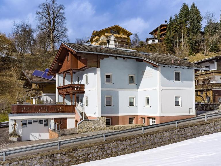 abacus-Ferienwohnung - B&B Hopfgarten im Brixental