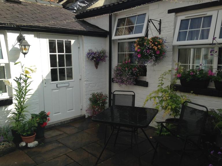 Courtyard Cottage - B&B Knaresborough