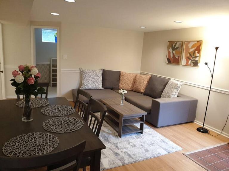 Happy, Cozy, Loving Guest Space in West Vancouver - Chambres d'hôtes West Vancouver