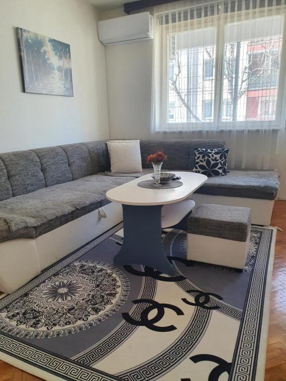 Diamond M Apartment - Chambres d'hôtes Bihać