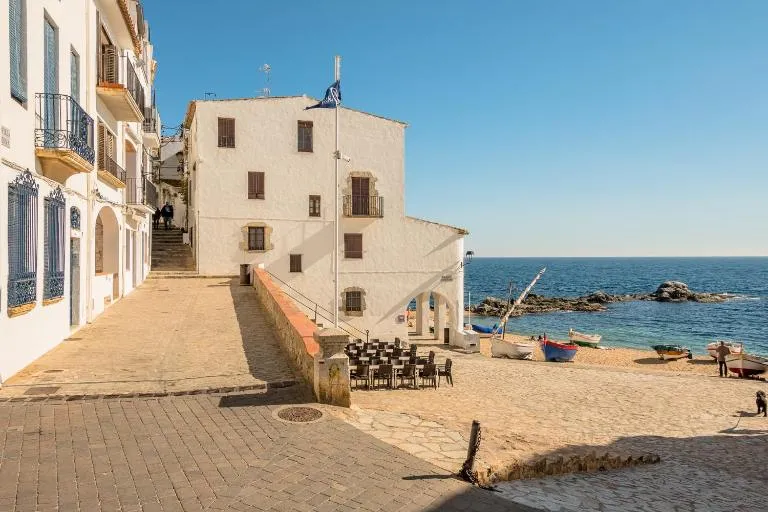 BN-3 CALELLA DE PALAFRUGELL 6 Pax - B&B Calella de Palafrugell