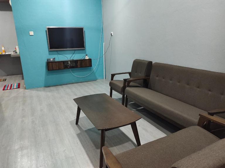 Alish Homestay Gua Musang with Free WiFi, Netflix - B&B Gua Musang