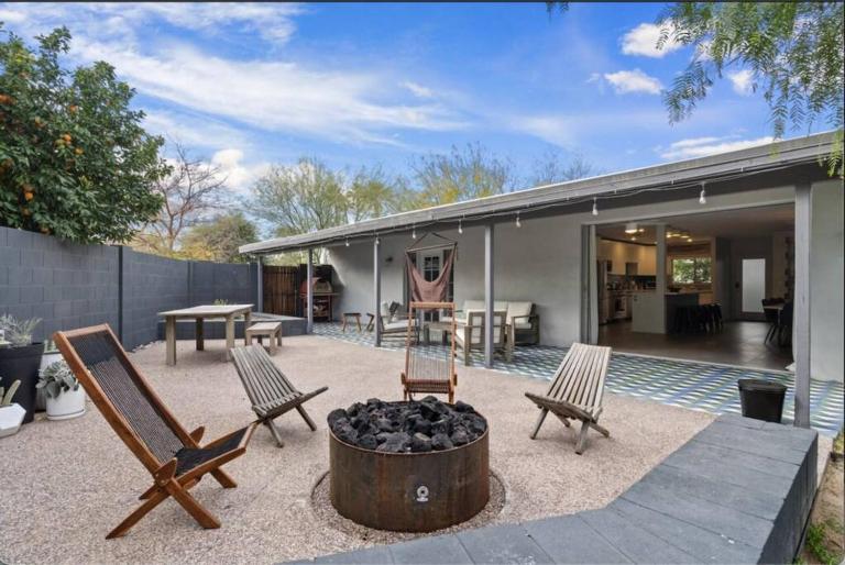 Mid-Century Stunner // Large Yard and Patio for Indoor/Outdoor Living - B&B Phoenix