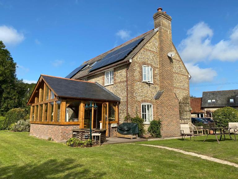 Eco-friendly Dorset cottage with spa set in heart of countryside - B&B Sydling St Nicholas