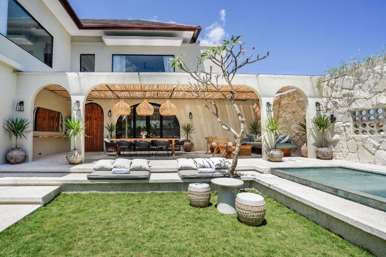 Casa 88 Berawa - B&B Canggu