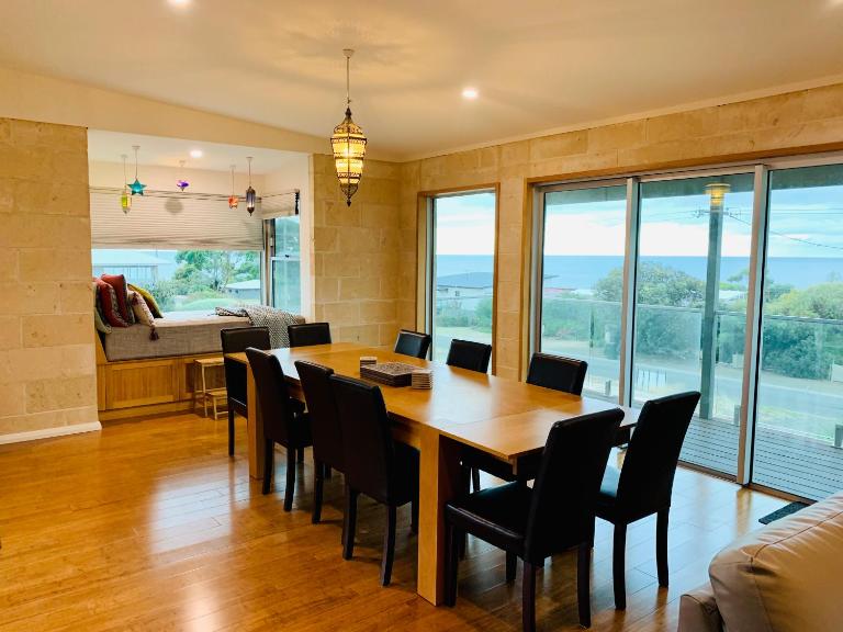 Emu Bay Bliss 'sweeping ocean views' - Chambres d'hôtes Emu Bay