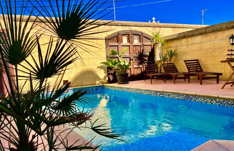 Grotto's Paradise B&B - B&B Gharb