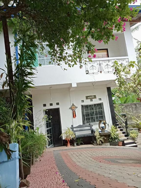 Nilu Villa - B&B Bentota