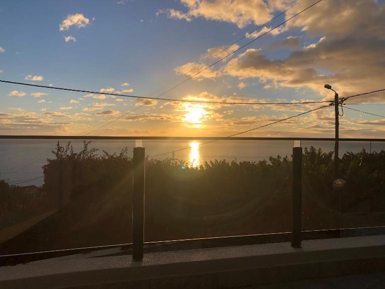 Calheta Ocean View Apartment 2 - Air Condition - Ferienwohnung Estreito da Calheta