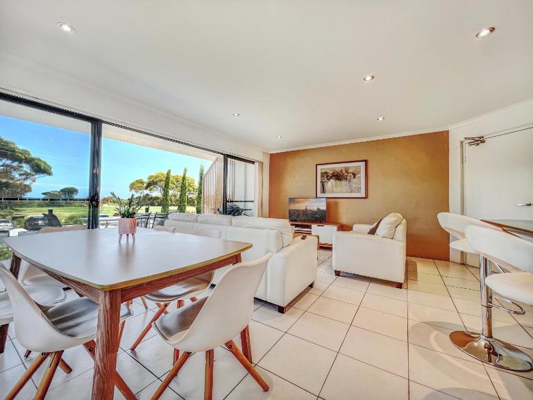 Seachange Apartments Merimbula - B&B Merimbula