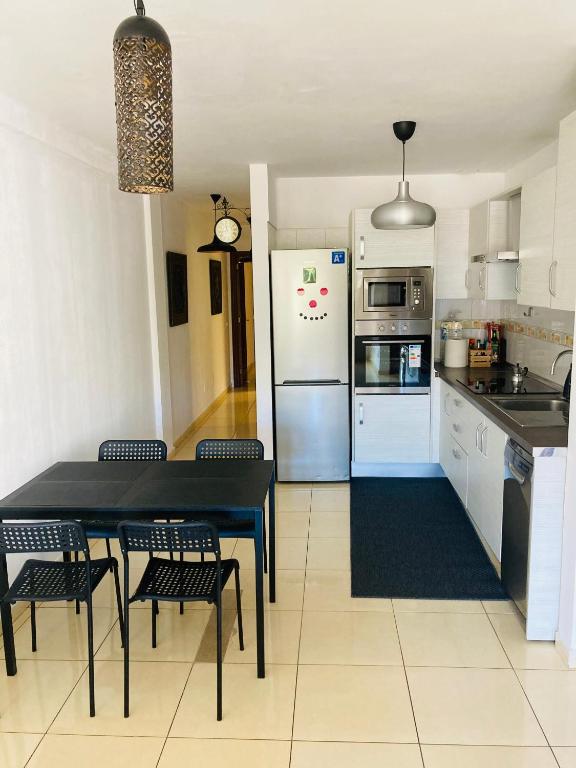 Remote work Family holiday apartment - B&B Alcalá