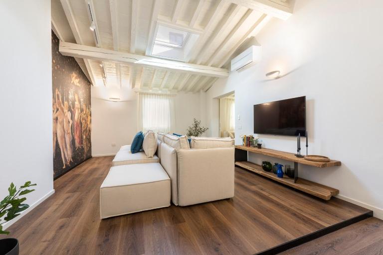 Greci Panoramic Terrace by Mmega - B&B Firenze