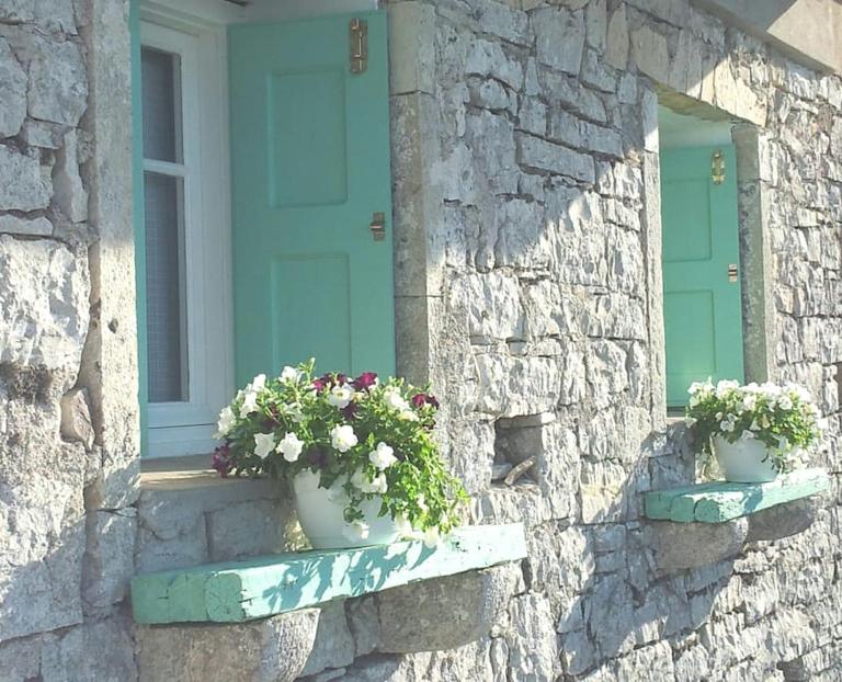 Charming house with stunning view - B&B Arvanitakaíïka