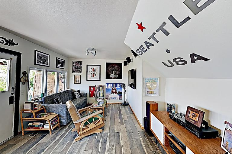 Alki Oasis - Bed and Breakfast Seattle