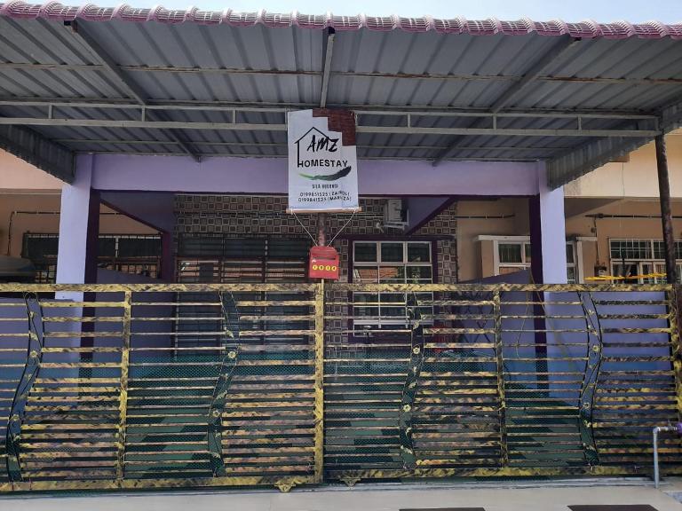 AMZ HOMESTAY - B&B Kampong Masjid Tanah