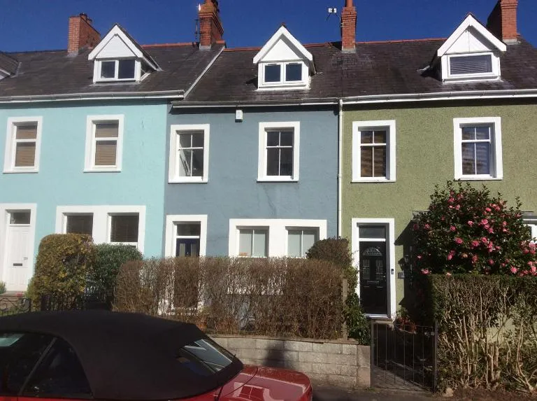Lovely Victorian town house close to the sea. - Chambres d'hôtes Bangor