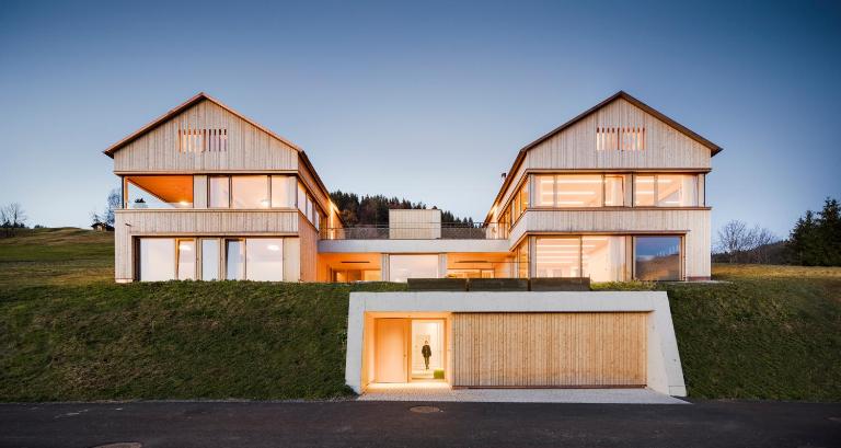 Ferienhaus Bergfrieden Laterns auf 1.170 m - B&B Tal