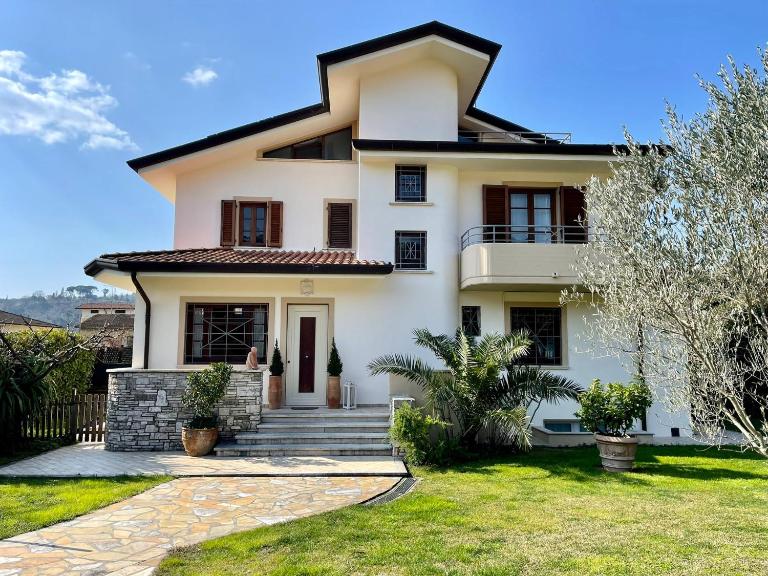 La Stagione dell'Arte B&B - Chambres d'hôtes Stiava