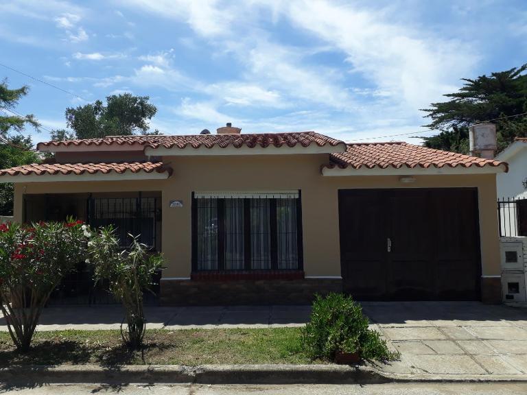 Chalet La Mambu - B&B Mar de Ajó