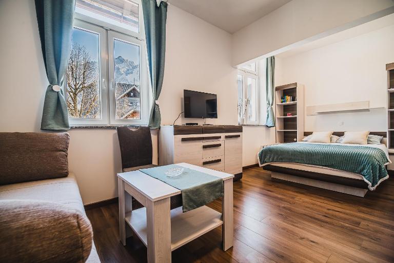 Studio CENTER - Bed and Breakfast Zgornje Jezersko