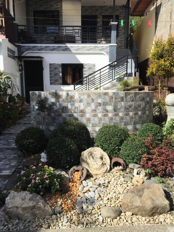 La Famille - Bed and Breakfast Baguio City