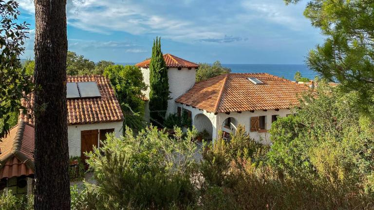 La Tour - Bed and Breakfast Linguizzetta