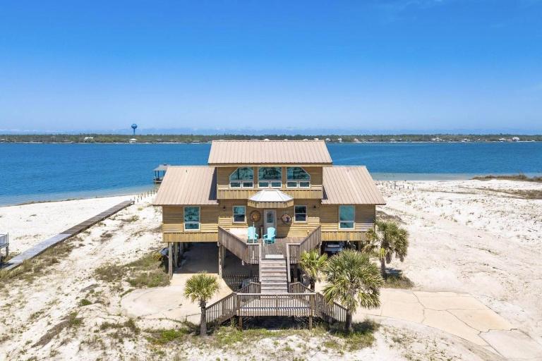 The Blue Goat - B&B Gulf Shores
