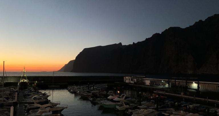 Summertime Sunset Los Gigantes - B&B Los Gigantes