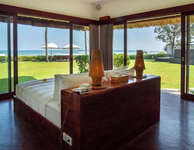 Sound of The Sea Villa - B&B Canggu