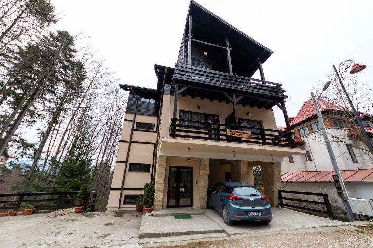 Pension Master - B&B Sinaia