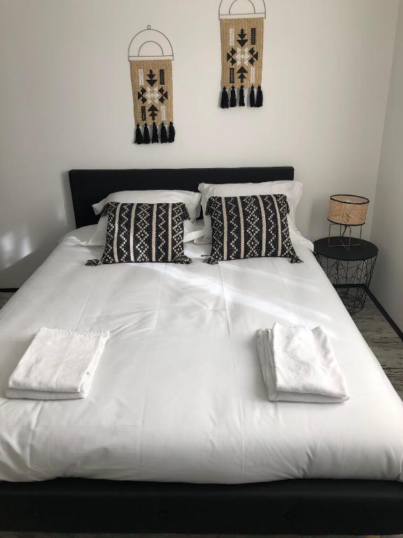 Sainte Cécile Prestige- Studio 6 Elégant et Central - B&B Vichy