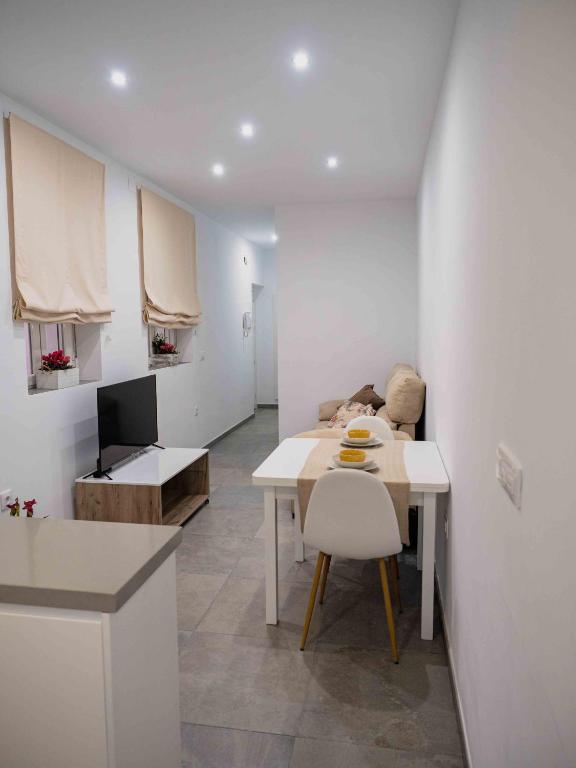 Cañete Medica Fleming - B&B Córdoba