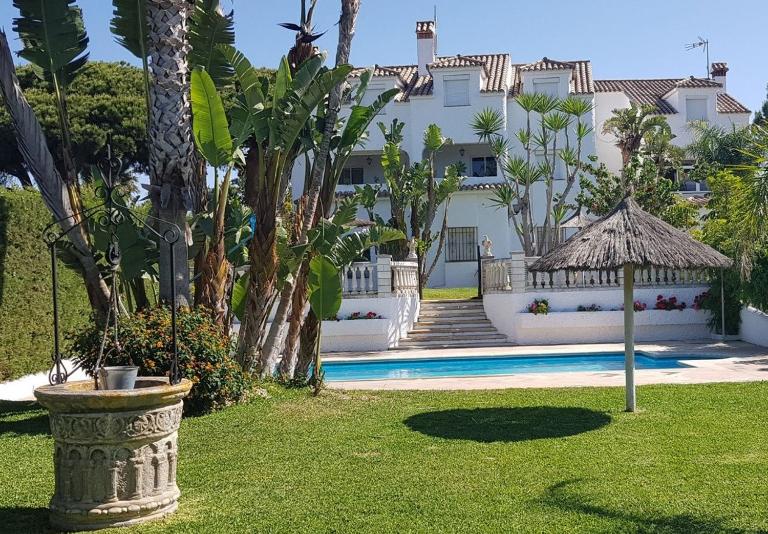 Hacienda El Romeral - B&B Zahora
