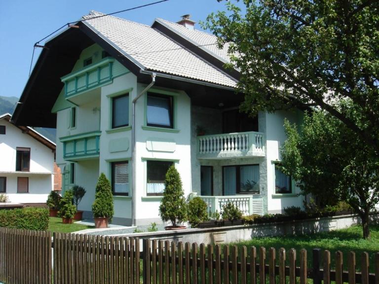 The Green House - B&B Mojstrana