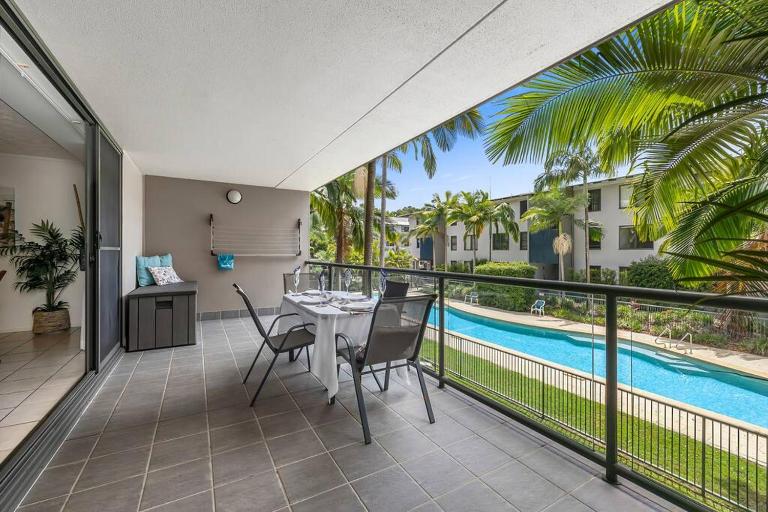 Your place. Enjoy the beach retreat - Bed and Breakfast Rainbow Beach