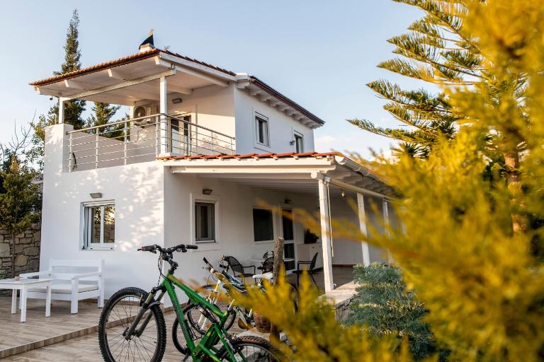Villa Liostasi - B&B Lagolio